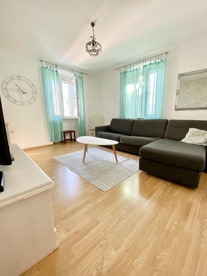 Apartment Evelina Пула Экстерьер фото